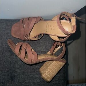 Pink and tan open toe strappy thick heel
